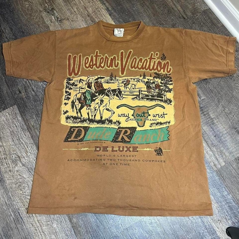 Vintage 1990s western cowboy vacation tee Way out west Americana  Dude‎ Ranch XL